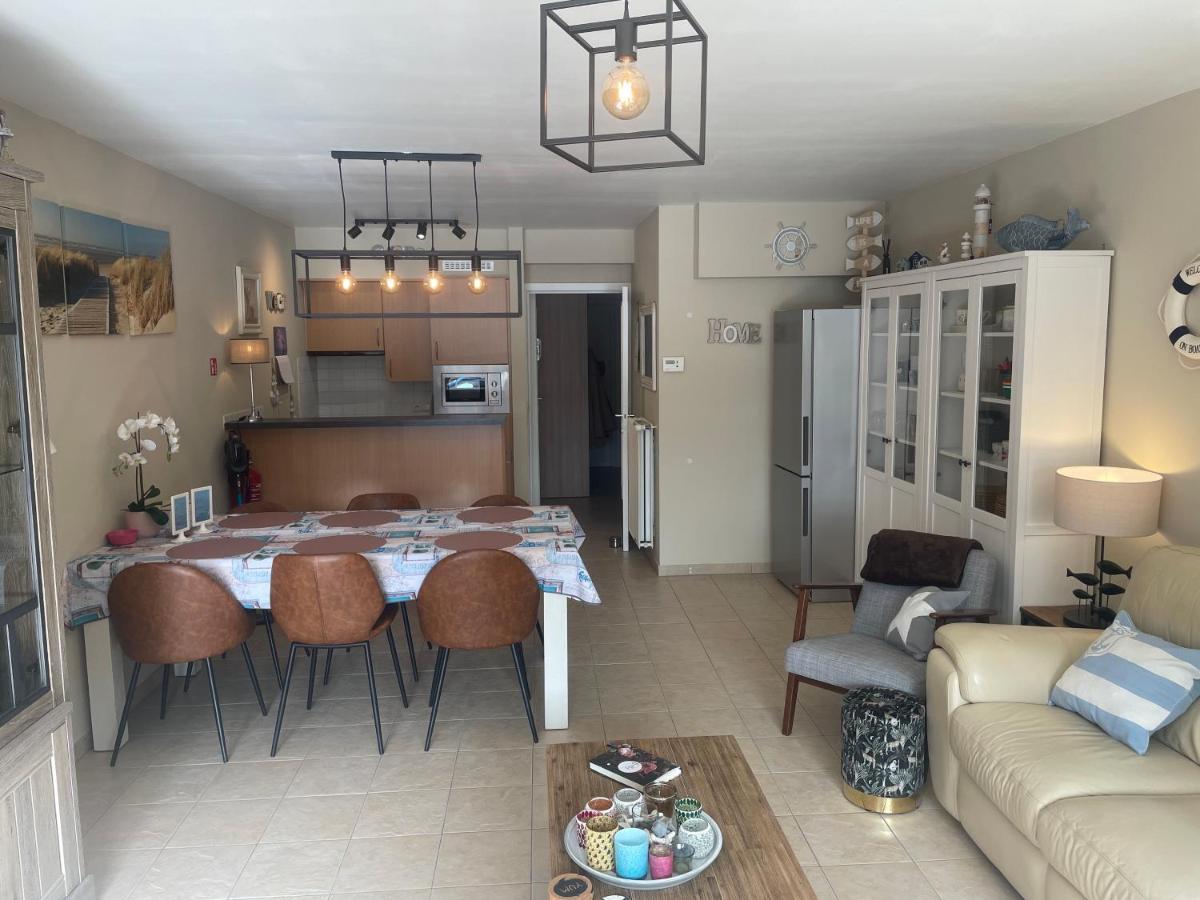 Des Ambassadeurs Appartement Blankenberge Buitenkant foto